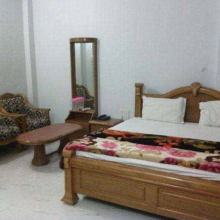 Dynasty Guest House Varanasi Exteriör bild