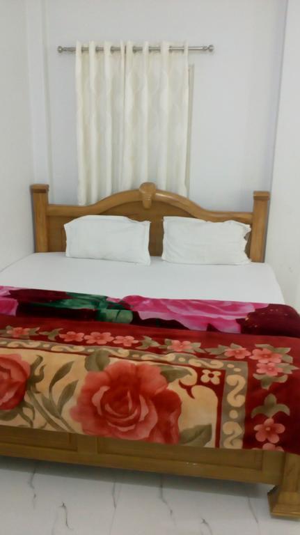 Dynasty Guest House Varanasi Exteriör bild
