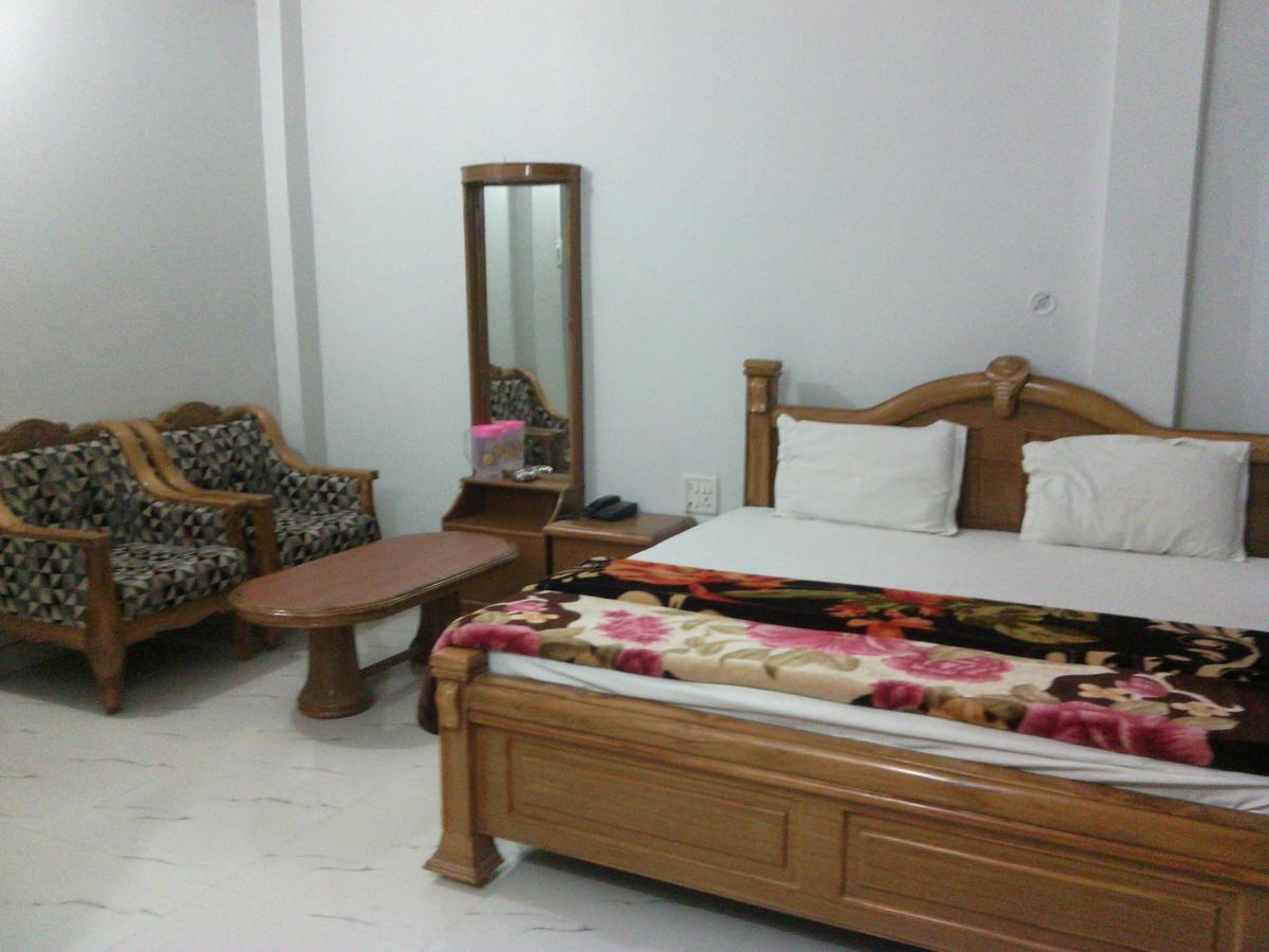 Dynasty Guest House Varanasi Exteriör bild